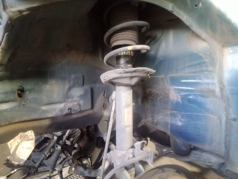 Recambio de amortiguador delantero izquierdo para seat leon st (5f8) 1.6 tdi referencia OEM IAM   