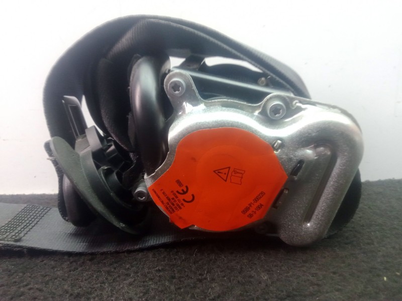 Recambio de cinturon seguridad delantero derecho para seat leon st (5f8) 1.6 tdi referencia OEM IAM 3066322-3063560  