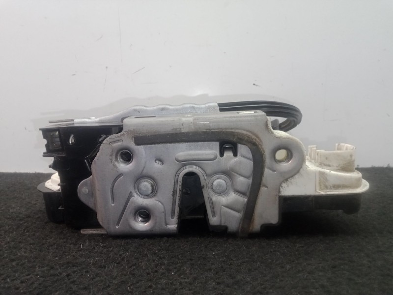 Recambio de cerradura puerta delantera izquierda para seat leon st (5f8) 1.6 tdi referencia OEM IAM 5K1837015J  