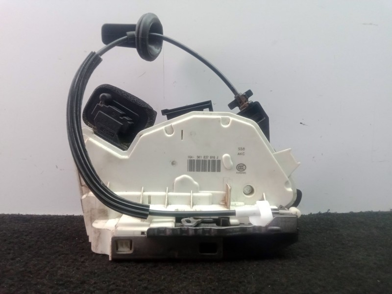 Recambio de cerradura puerta delantera derecha para seat leon st (5f8) 1.6 tdi referencia OEM IAM 5K1837016J  