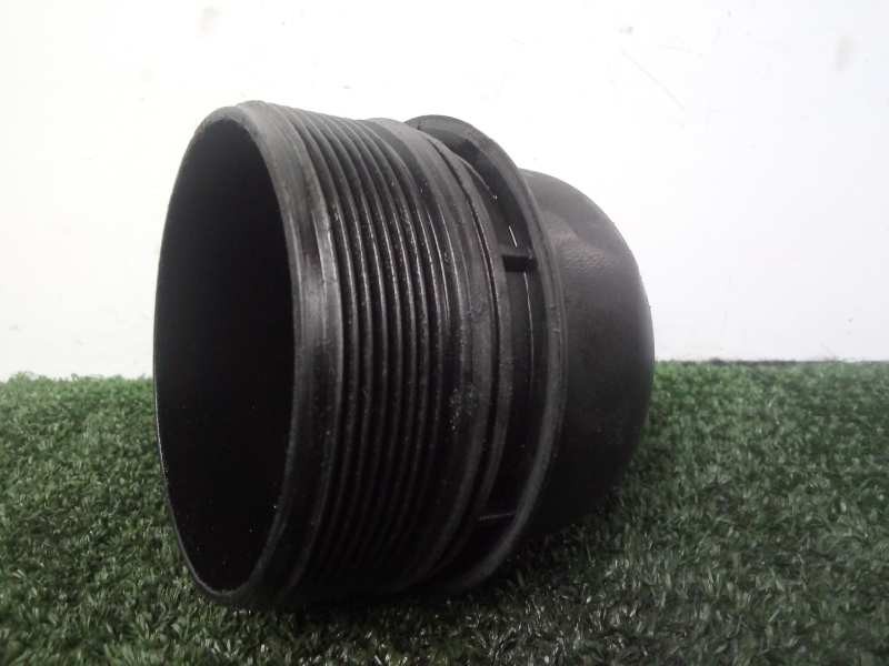 Recambio de soporte filtro aceite para peugeot partner (s2) 2.0 hdi cat referencia OEM IAM 9878307  