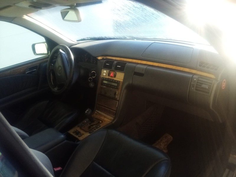 mercedes-benz clase e (w210) del año 1998