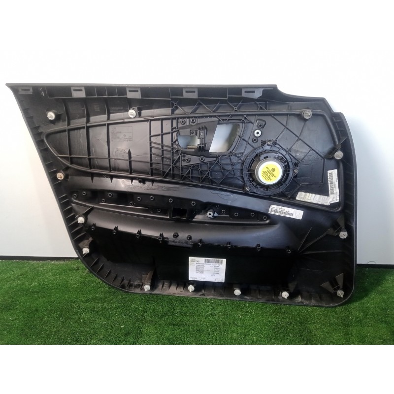 Recambio de guarnecido puerta delantera derecha para bmw serie 1 berlina (e81/e87) 2.0 turbodiesel cat referencia OEM IAM 514169