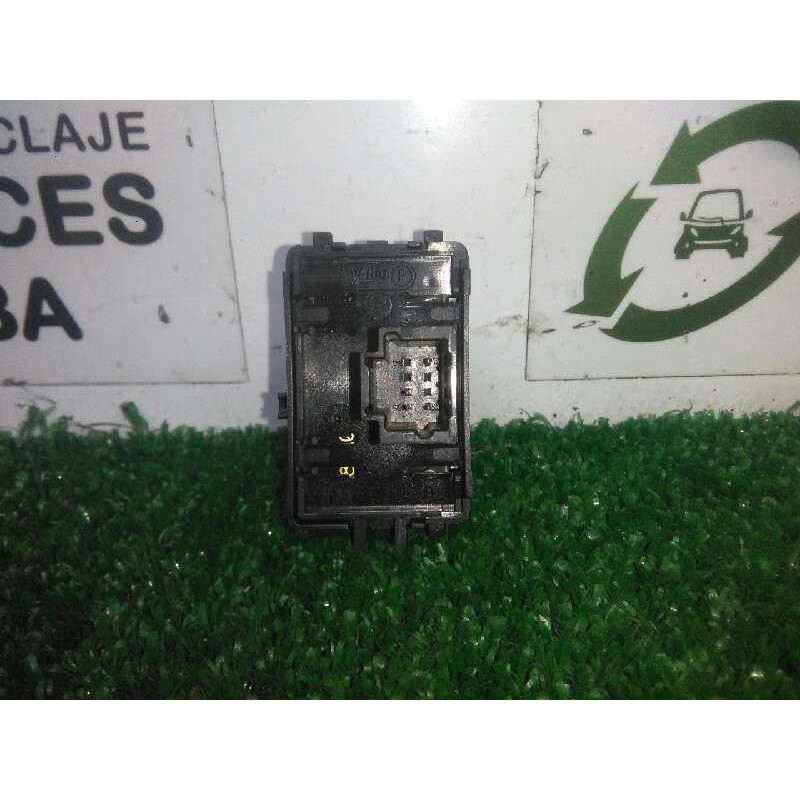 Recambio de mando elevalunas delantero derecho para renault laguna iii 2.0 dci diesel cat referencia OEM IAM 254010003R 1.BOTON 