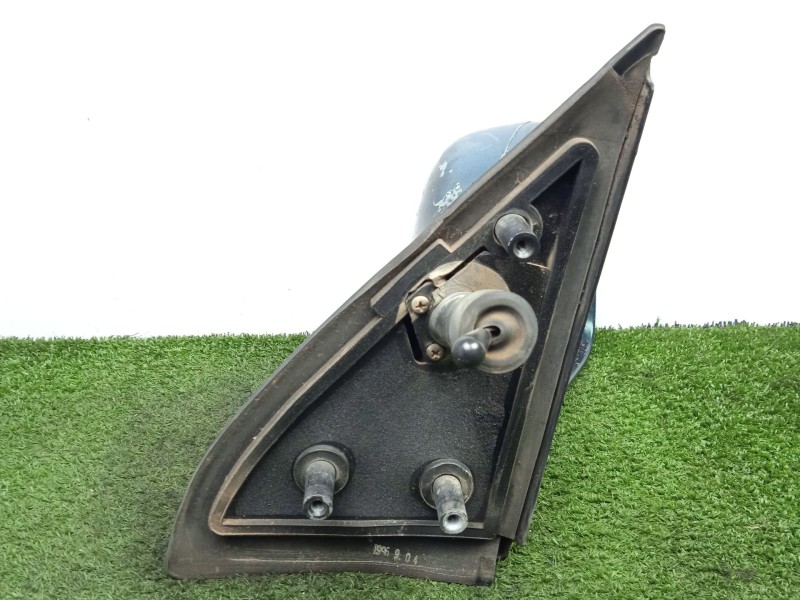 Recambio de retrovisor derecho para ssangyong musso (fj) 2.9 d referencia OEM IAM 015200 VERDE MANUAL