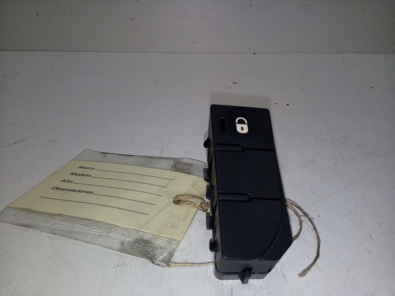 Recambio de interruptor para citroën c5 berlina 1.6 hdi fap referencia OEM IAM 96637757ZD  4.PINES