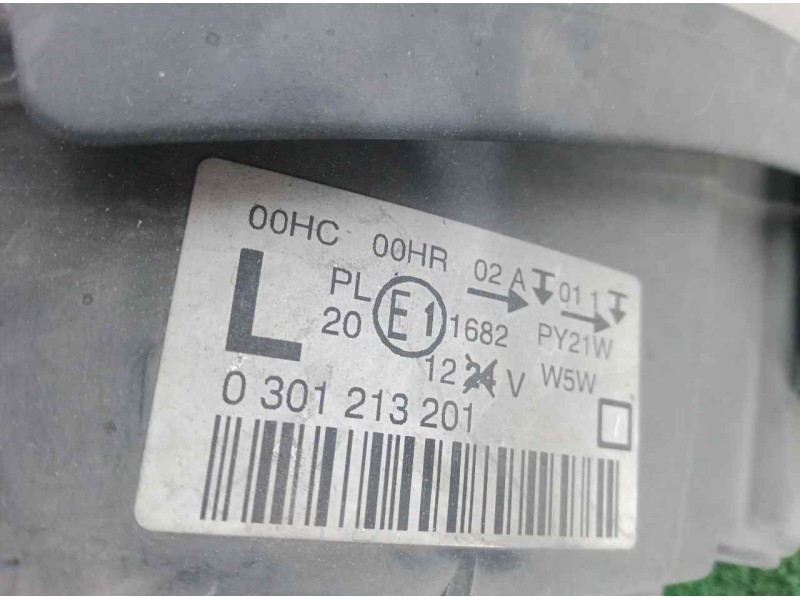 Recambio de faro izquierdo para peugeot 407 2.0 16v hdi fap referencia OEM IAM 0301213201 HALOGENO 