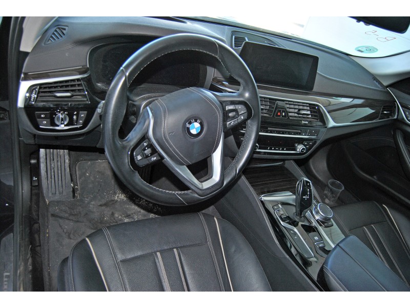 bmw 5 (g30, f90) del año 2018