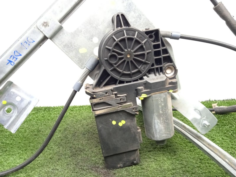 Recambio de elevalunas delantero derecho para skoda octavia i (1u2) 1.6 referencia OEM IAM SINREFERENCIA CON.MOTOR ELECTRICO