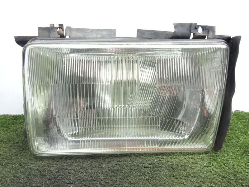 Recambio de faro izquierdo para seat 131 1.4g referencia OEM IAM SINREFERENCIA  