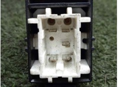 Recambio de mando elevalunas delantero derecho para toyota avensis berlina (t 22) 2.0 d4-d luna (5-ptas.) referencia OEM IAM  TR 2