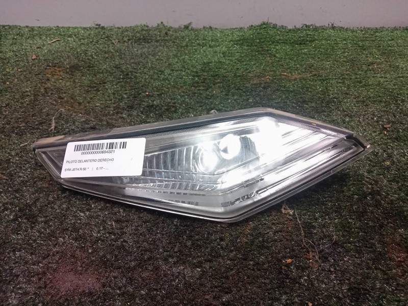 Recambio de piloto delantero derecho para sym jet4 r 50 referencia OEM IAM   