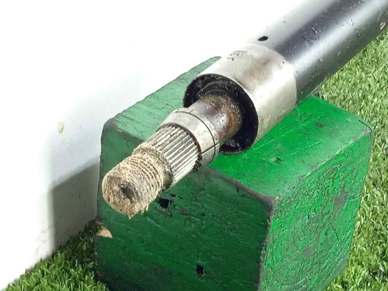 Recambio de caja direccion para nissan vanette (c 220) 2.0 diesel referencia OEM IAM  CON COLUMNA MECANICA