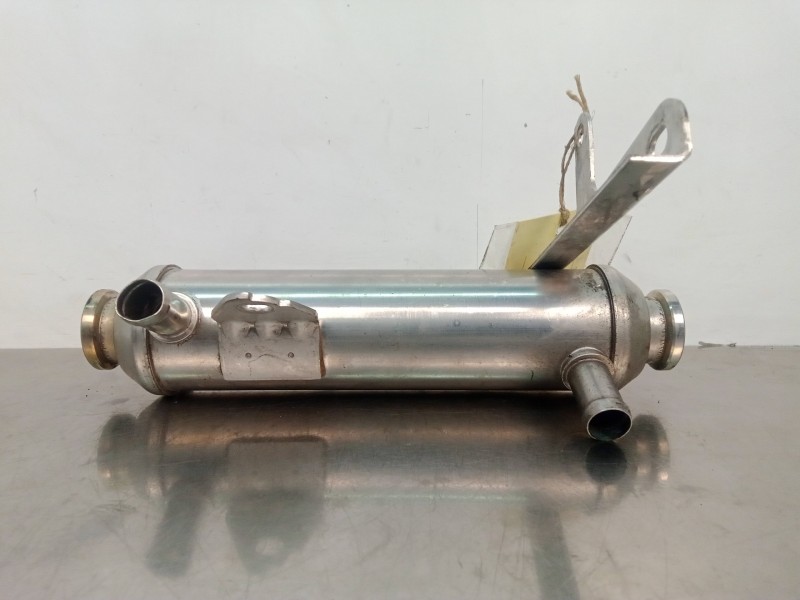Recambio de enfriador gases egr para opel vectra c berlina 1.9 cdti referencia OEM IAM 55182589  