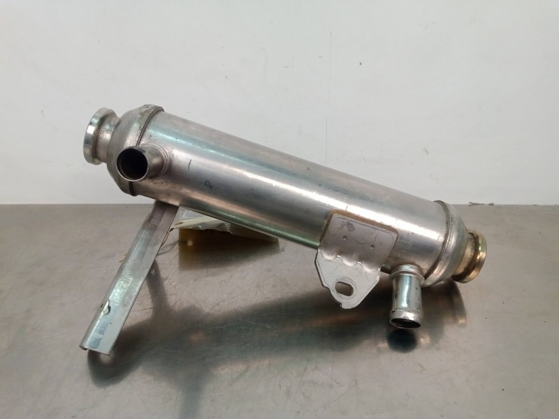 Recambio de enfriador gases egr para opel vectra c berlina 1.9 cdti referencia OEM IAM 55182589  