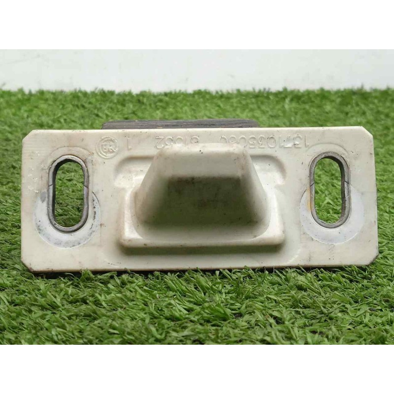 Recambio de moldura para fiat ducato maxi furgón g. vol. 35 (290) 2.3 jtd cat referencia OEM IAM 1371035080 ENGANCHE.CORREDERA 