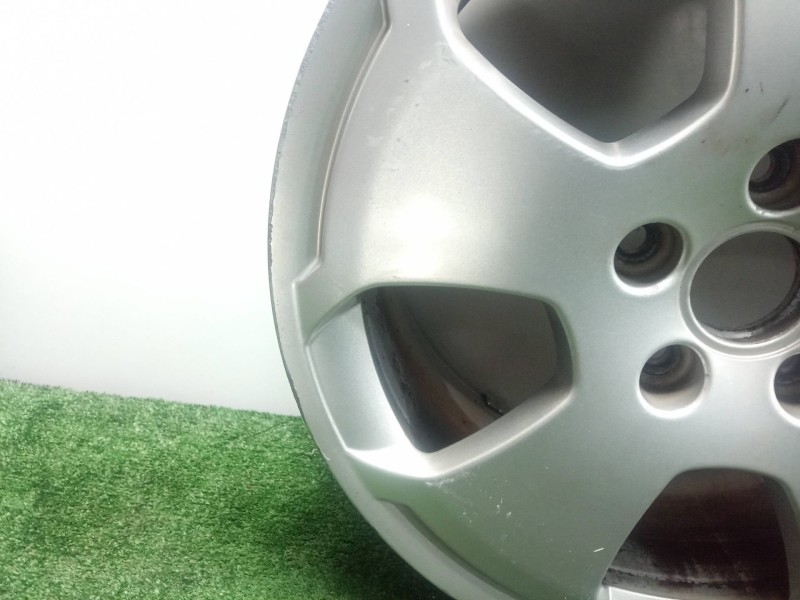 Recambio de llanta para audi a3 (8p1) 2.0 tdi 16v referencia OEM IAM 8P0601025C 17´´PULGADAS LLANTAS - LLANTA