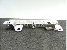 Recambio de luz central de freno para toyota auris 1.4 turbodiesel cat referencia OEM IAM    2