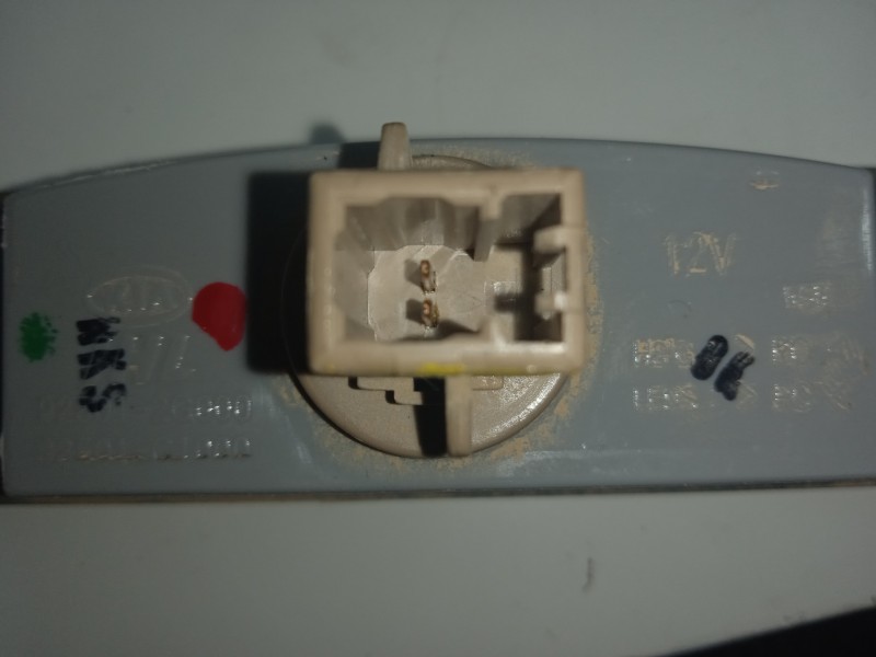 Recambio de piloto matricula para kia sportage 1.6 crdi cat referencia OEM IAM 925012G000-92501C1000  