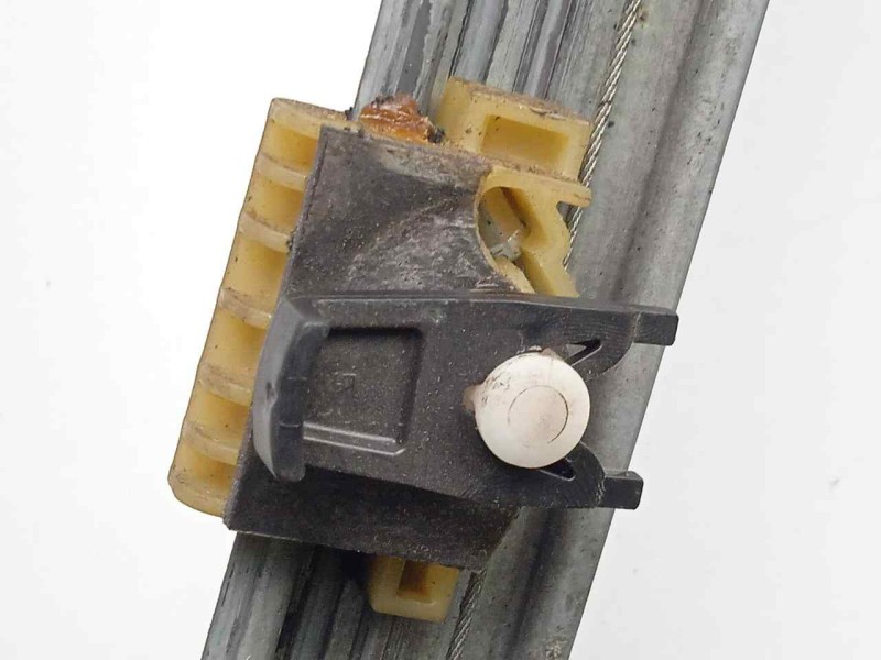 Recambio de elevalunas delantero izquierdo para renault laguna iii 2.0 dci diesel cat referencia OEM IAM 807010002R ELECTRICO SI