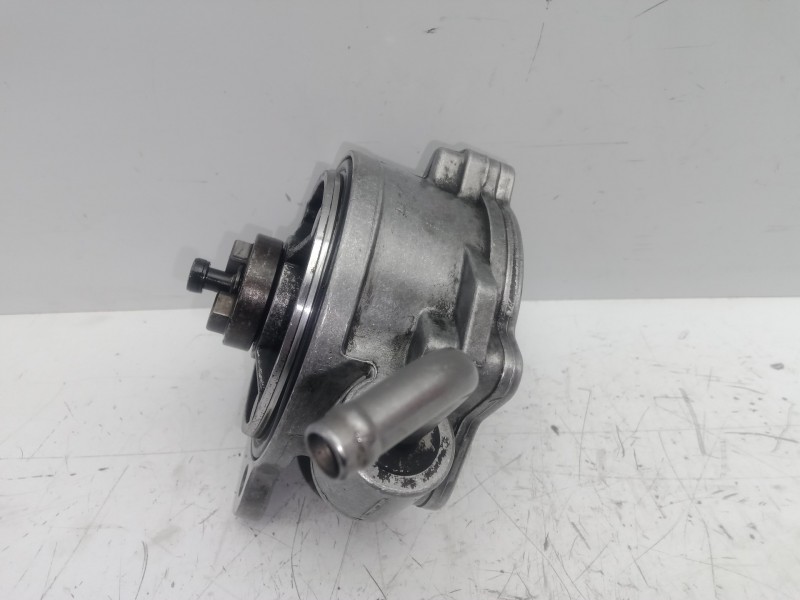 Recambio de depresor freno / bomba vacio para toyota auris 1.4 turbodiesel cat referencia OEM IAM   