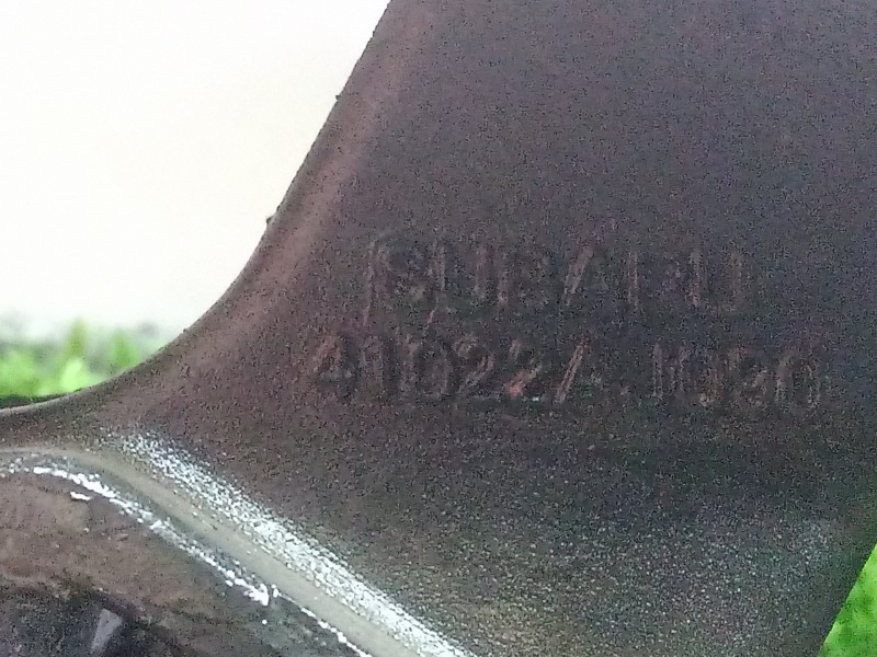 Recambio de soporte motor trasero para subaru legacy kombi/outback b14 2.0 diesel cat referencia OEM IAM 41022A  