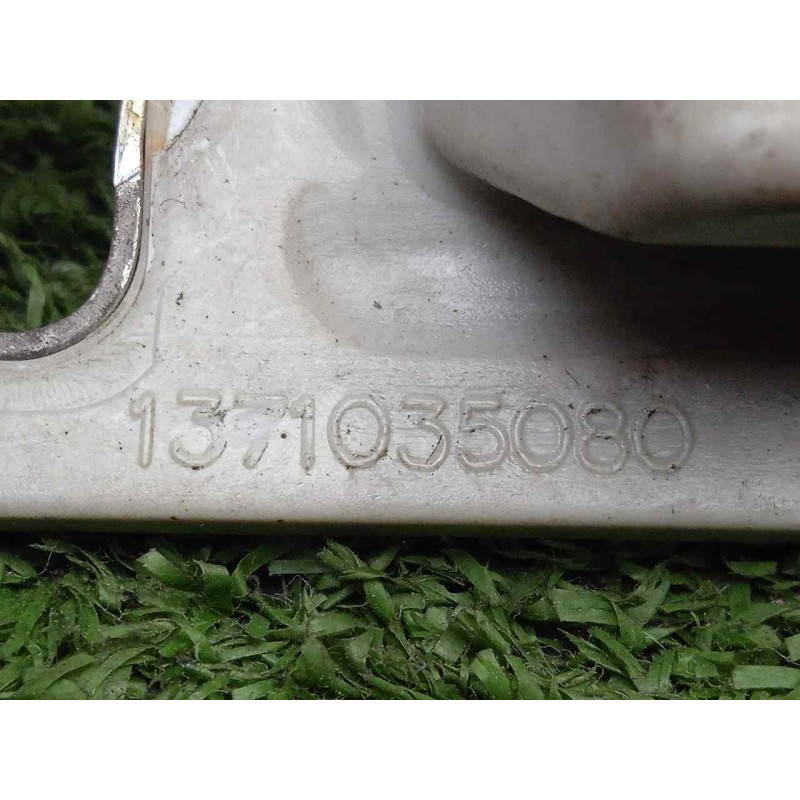 Recambio de moldura para fiat ducato maxi furgón g. vol. 35 (290) 2.3 jtd cat referencia OEM IAM 1371035080 ENGANCHE.CORREDERA 