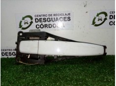 Recambio de maneta exterior delantera derecha para opel corsa d 1.3 16v cdti referencia OEM IAM 24463524  BLANCO