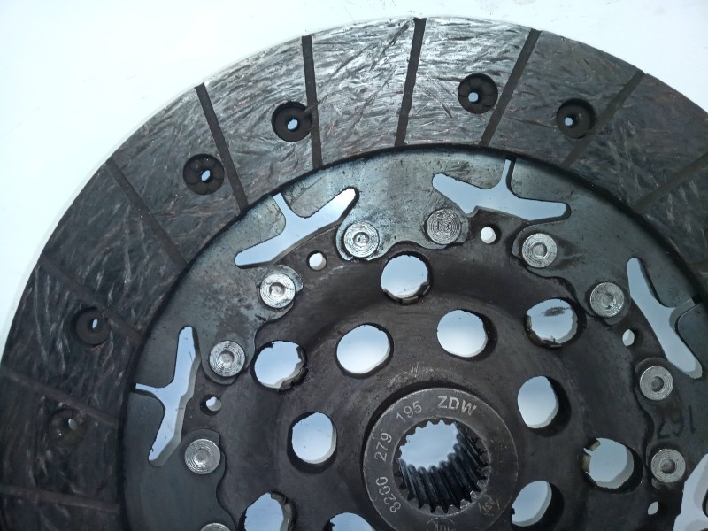 Recambio de kit embrague para nissan primera berlina (p12) 1.9 16v turbodiesel cat referencia OEM IAM 8200279195  