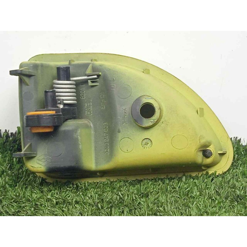 Recambio de maneta interior delantera derecha para renault twingo (co6) 1.2 referencia OEM IAM 8200247803  