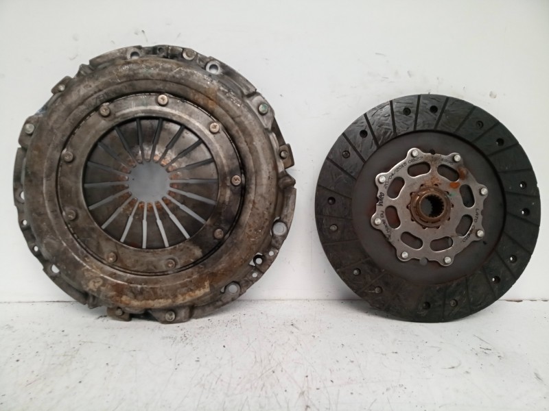 Recambio de kit embrague para audi 80 1.9 td referencia OEM IAM 1024995-791680  