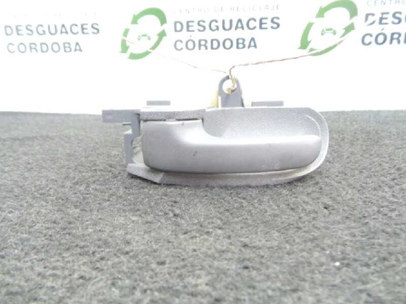 Recambio de maneta interior delantera izquierda para peugeot 107 1.0 cat (384f) referencia OEM IAM   
