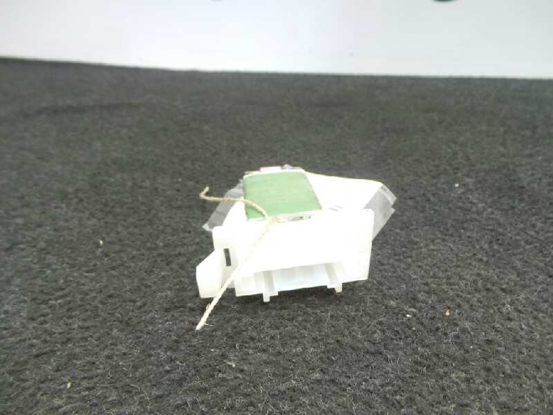 Recambio de resistencia calefaccion para peugeot 107 1.0 cat (384f) referencia OEM IAM 0KRAHRWI-2H0310-13223A  