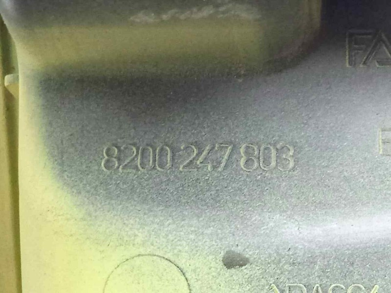 Recambio de maneta interior delantera derecha para renault twingo (co6) 1.2 referencia OEM IAM 8200247803  