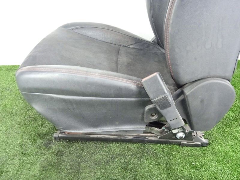 Recambio de asiento delantero derecho para suzuki vitara (ly) 1.4 t allgrip (apk 414) referencia OEM IAM SINREFERENCIA  CUERO