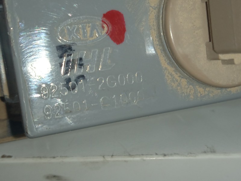 Recambio de piloto matricula para kia sportage 1.6 crdi cat referencia OEM IAM 925012G000-92501C1000  