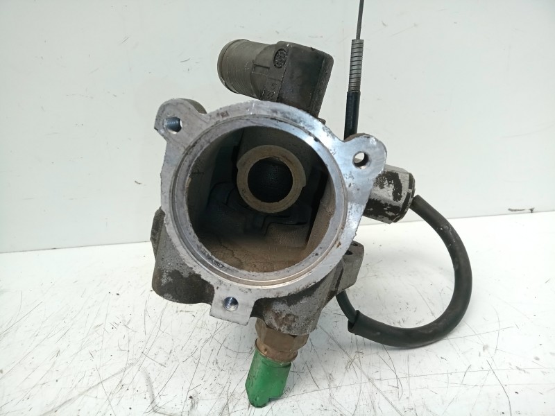 Recambio de termostato para citroën xsara berlina 1.9 diesel referencia OEM IAM 9624839210  