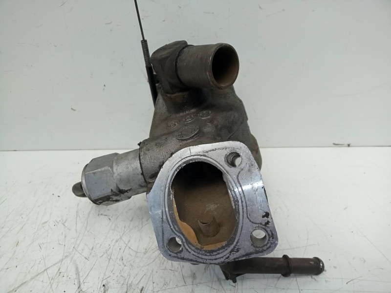 Recambio de termostato para citroën xsara berlina 1.9 diesel referencia OEM IAM 9624839210  