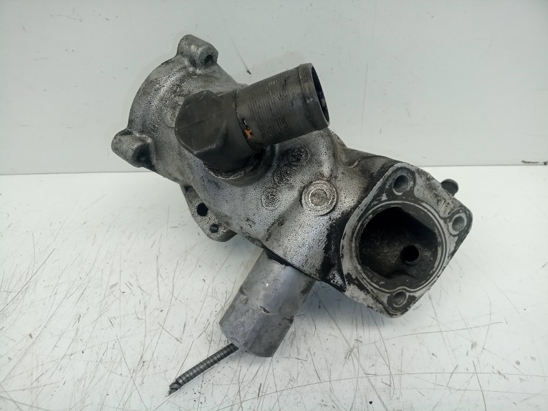 Recambio de termostato para citroën xsara berlina 1.9 diesel referencia OEM IAM 9624839210  