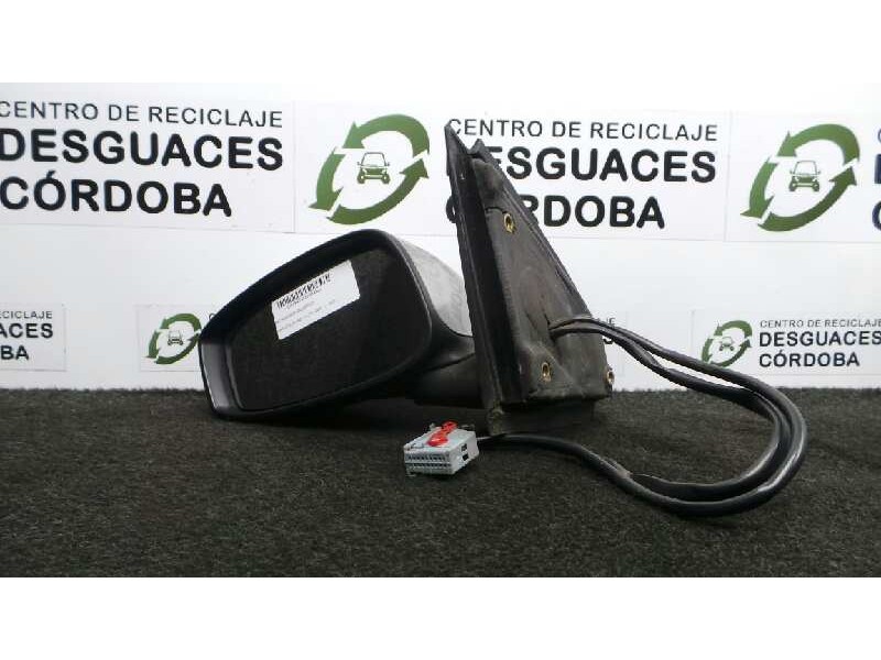 Recambio de retrovisor izquierdo para fiat stilo (192) 1.9 jtd cat referencia OEM IAM  ELECTRICO - 1.CONECTOR - 7.CABLES GRIS