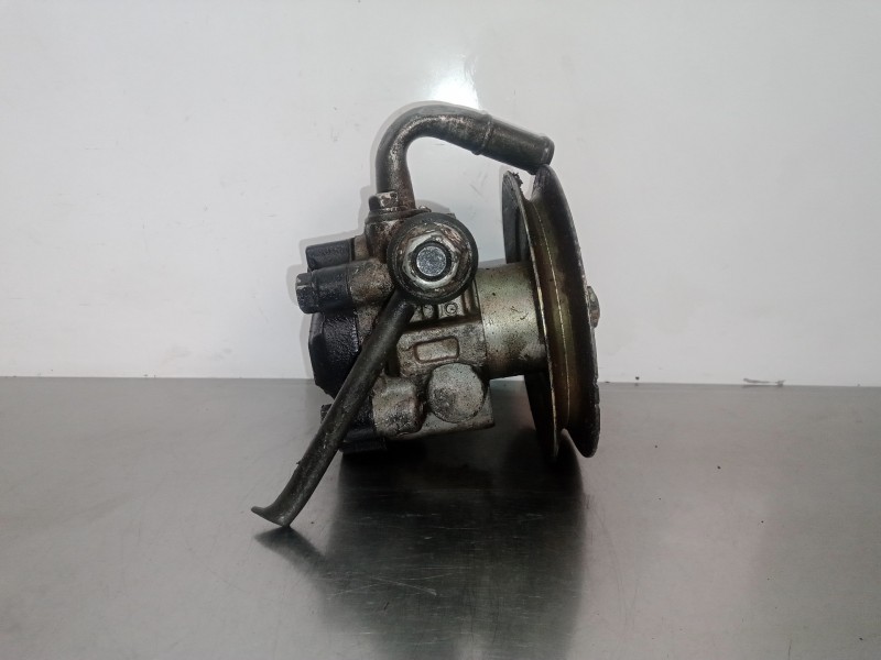 Recambio de bomba servodireccion para kia sportage 2.0 turbodiesel cat referencia OEM IAM OK02432680  
