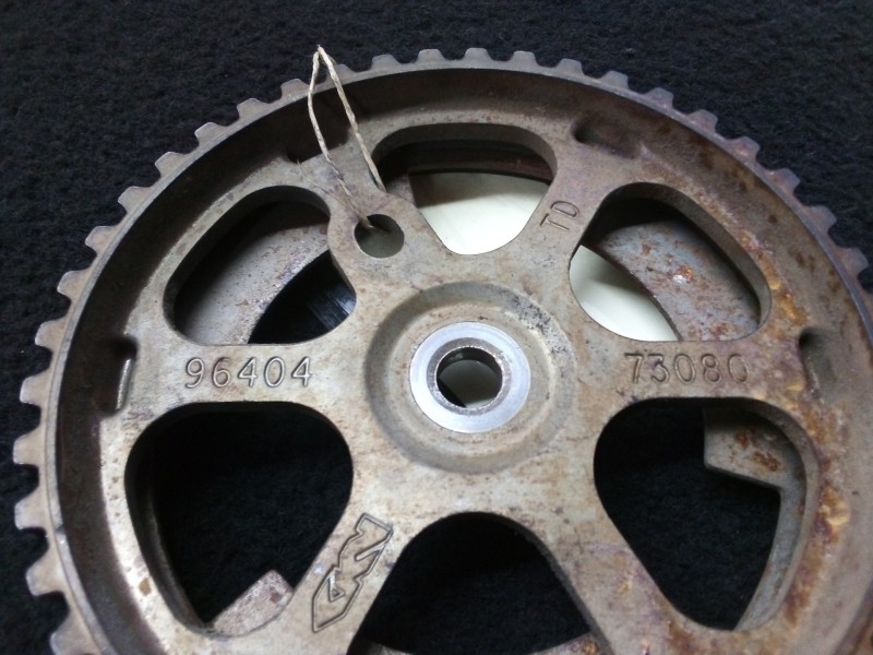 Recambio de polea arbol levas para ford fusion (cbk) 1.4 tdci cat referencia OEM IAM 9640473080  