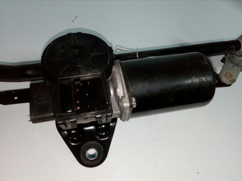 Recambio de motor limpia delantero para hyundai i30 1.6 crdi cat referencia OEM IAM SINREF 5 PINES 