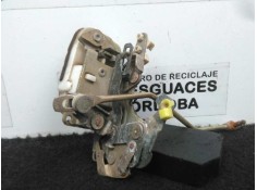 Recambio de cerradura puerta trasera derecha para ssangyong musso 2.9 turbodiesel cat referencia OEM IAM    2