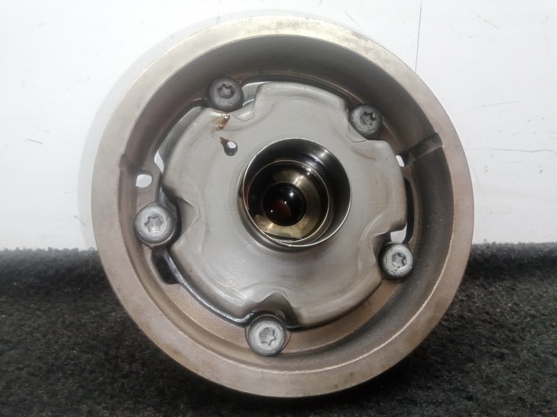 Recambio de polea arbol levas para chevrolet cruze 1.6 cat referencia OEM IAM F34735120-55567048  