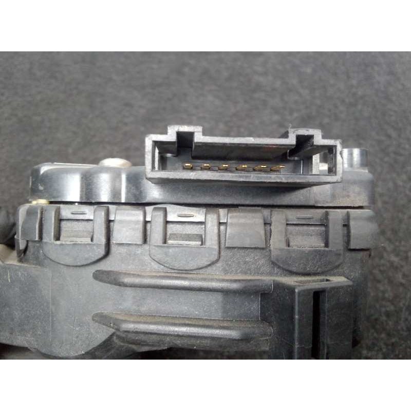 Recambio de potenciometro pedal para volkswagen passat berlina (3b3) 1.9 tdi referencia OEM IAM 6PV00837603-8D1721523F HELLA 6.P