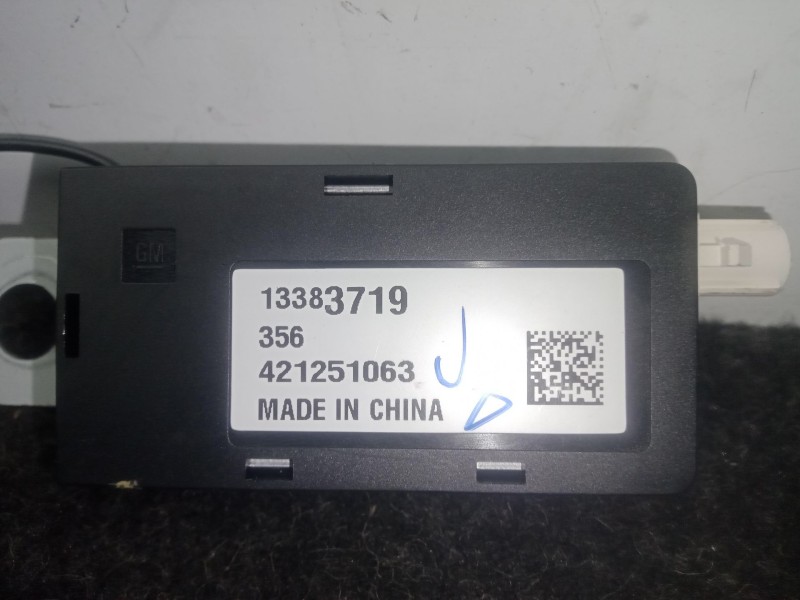 Recambio de antena para opel astra k (b16) 1.4 turbo (68) referencia OEM IAM 13383719  