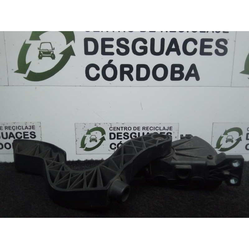 Recambio de potenciometro pedal para volkswagen passat berlina (3b3) 1.9 tdi referencia OEM IAM 6PV00837603-8D1721523F HELLA 6.P