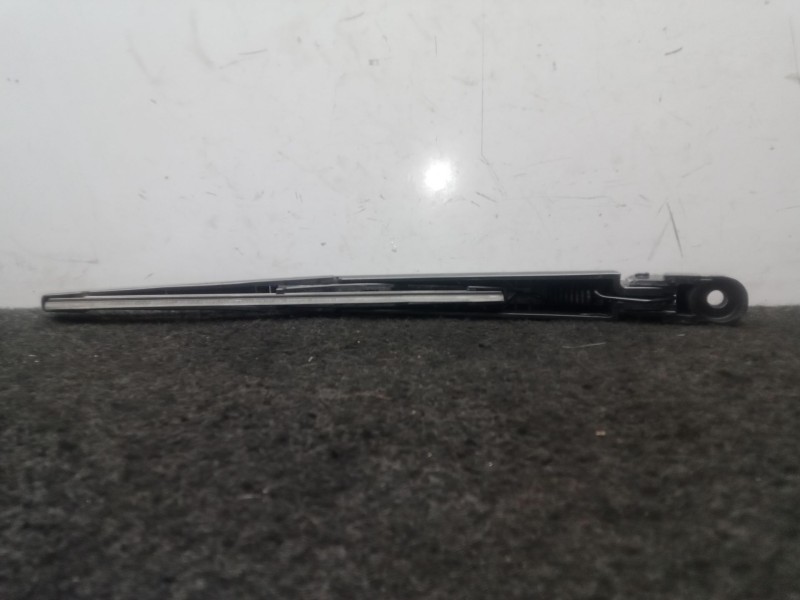 Recambio de brazo limpia trasero para opel astra k (b16) 1.4 turbo (68) referencia OEM IAM NOTIENE  