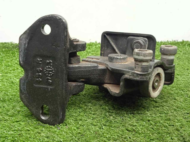 Recambio de soporte / guia puerta corredera para fiat ducato maxi furgón g. vol. 35 (290) 2.3 jtd cat referencia OEM IAM  MEDIO 